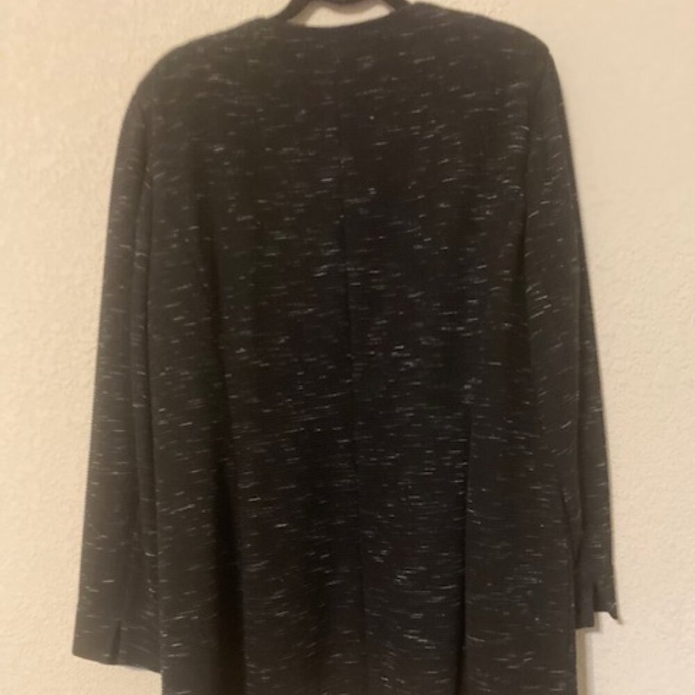 Black Ribbed Pattern Cardigan - Picture 3 of 6